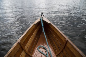 front-of-a-small-boat-1467013016IIw